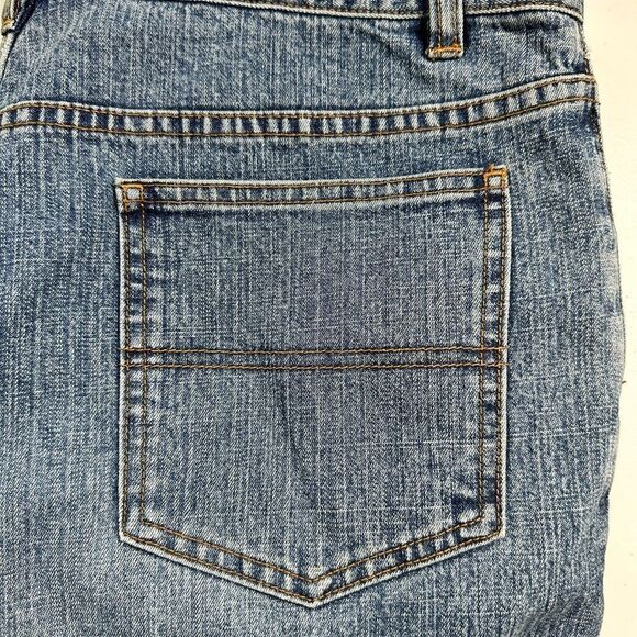 EUC CHICO’s Women’s Relax Fit Blue Jeans - Size 2 = Size 12 - Picture 8 of 8